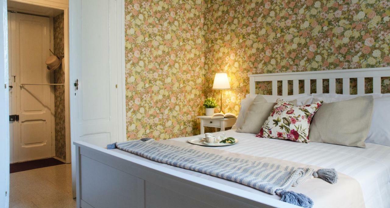 Flowers Apartment Joivy 25 Como Exterior foto